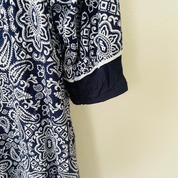 Simply Vera Vera Wang Knit V Neck scroll paisley top Size XXL - Picture 6 of 10